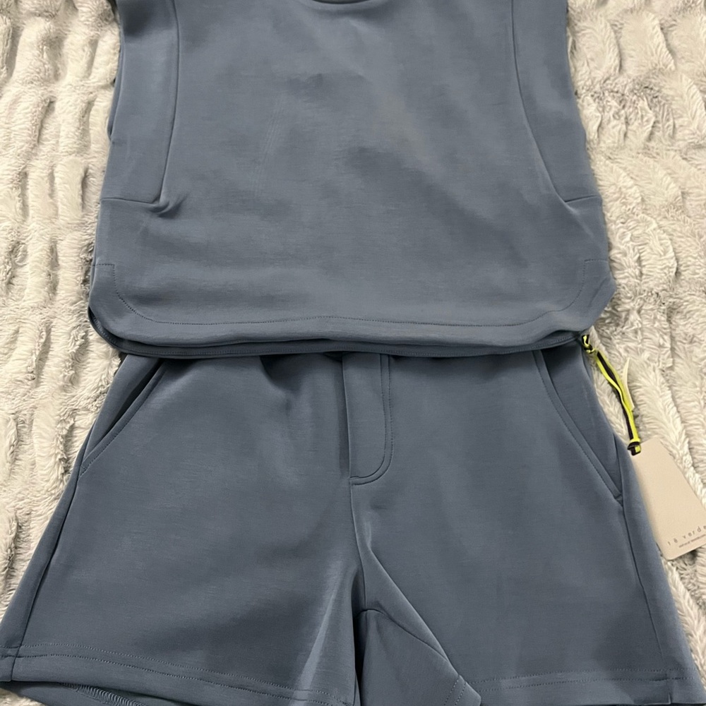 Te Verde Light Blue Top